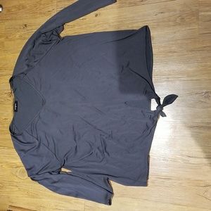 Botanique grey long sleeve v neck shirt EUC sz 2X